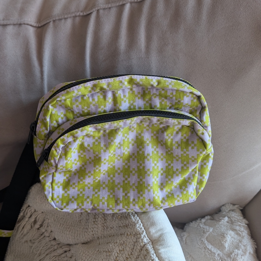 Baggu Pistachio Pink Pixel Gingham Fanny Pack